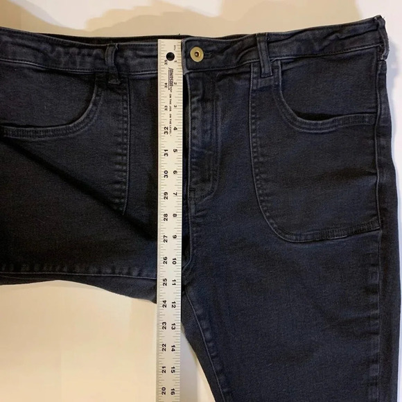 Anthropologie Pilcro Women's The Icon Mid-Rise Stretch Flare Jeans Size 34 - Picture 14 of 15